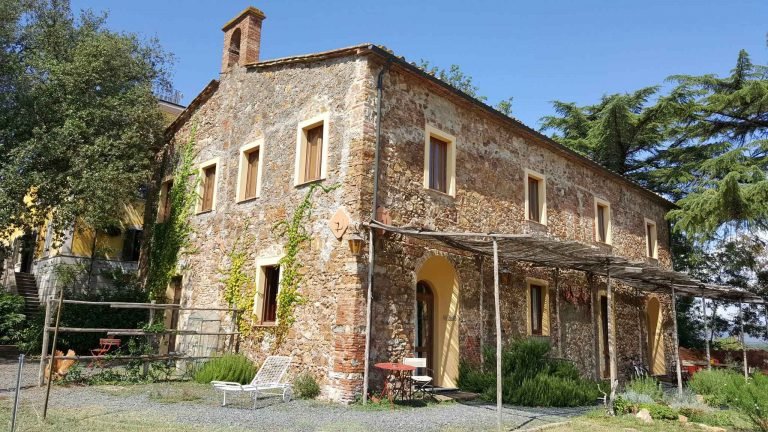 vacanza-olistica-sentiero-essere-ritiro-pasqua-fattoria-di-pietra-grosseto-toscana-luca-capozza-annalisa-chelotti.