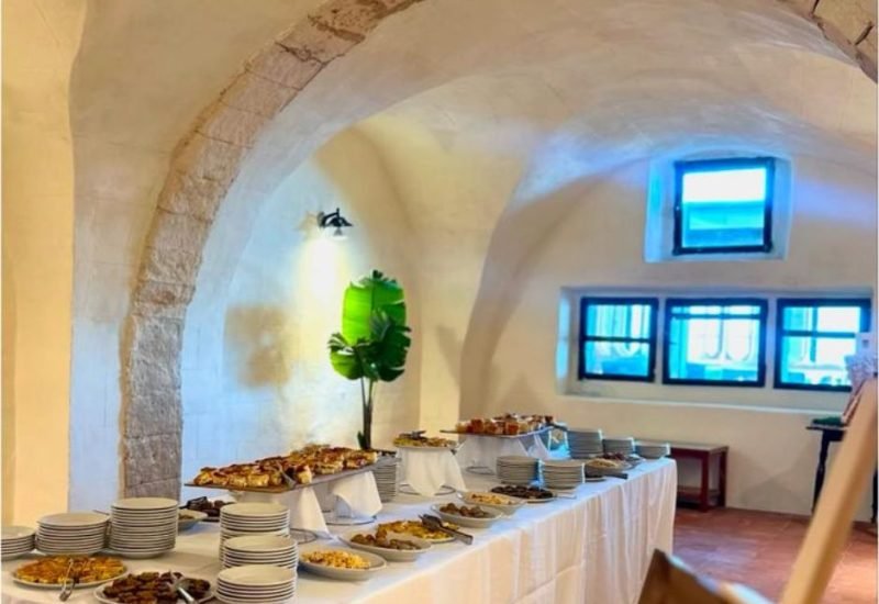 sala-meeting-cala-del-principe-sentiero-dell-essere-puglia